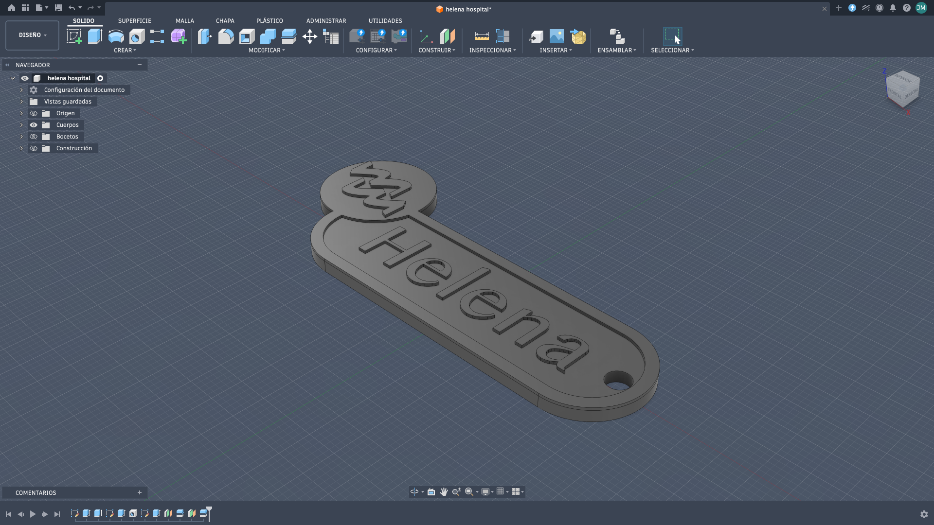 Modelado 3D en Fusion 360 de un llavero con el nombre Helena y el logo del hospital